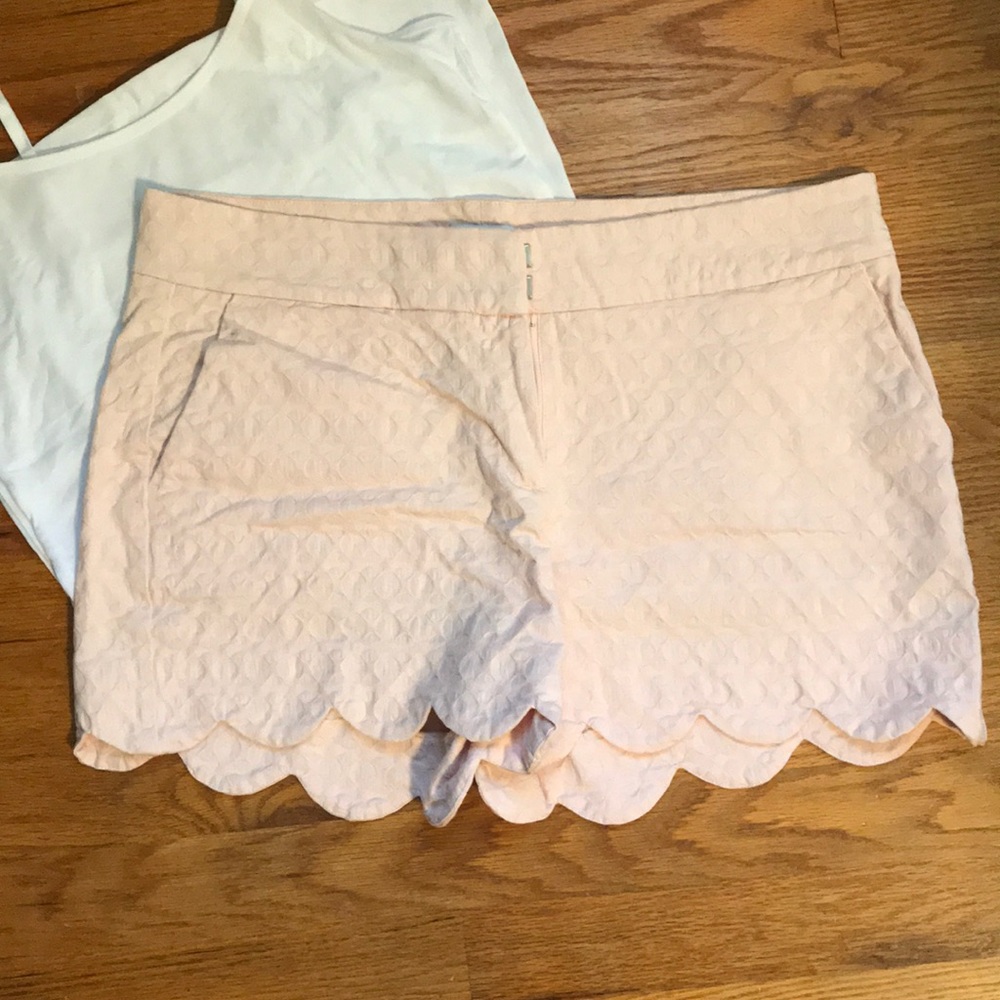 Shorts - Crown & Ivy - size 6 - pale pink